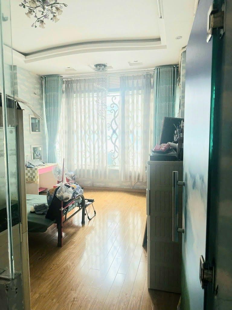 Bán nhà Gò Vấp, Hẻm xe hơi Thống Nhất, P10 Gò Vấp, 60m², 1 trệt 2 lầu ST, 6.75 tỷ TL - Ảnh 2